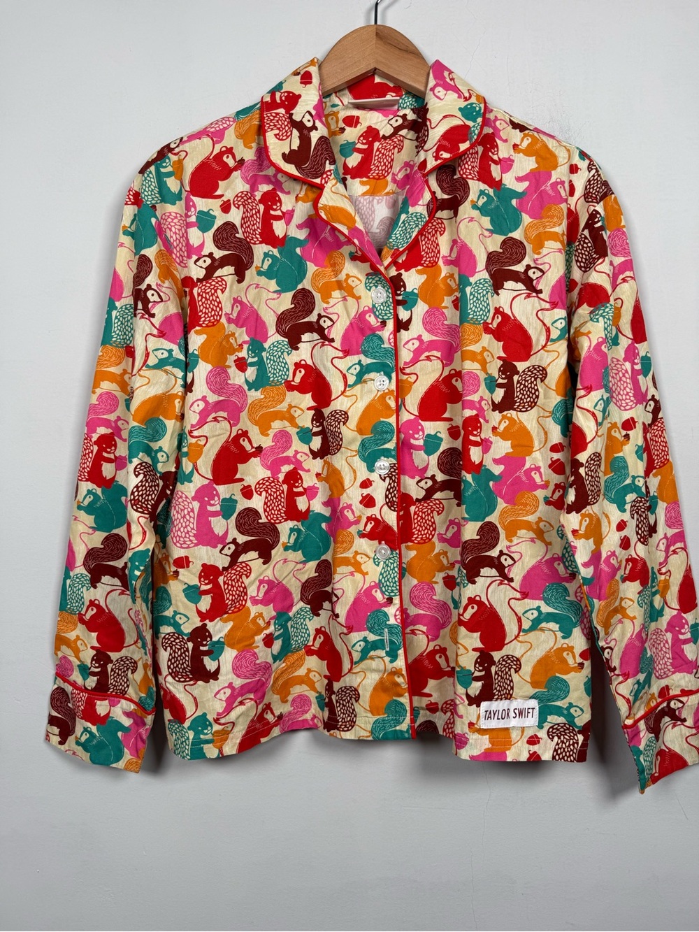 Official Taylor Swift Squirrel Pajama Top RED WANEGBT Size XS Great Condition